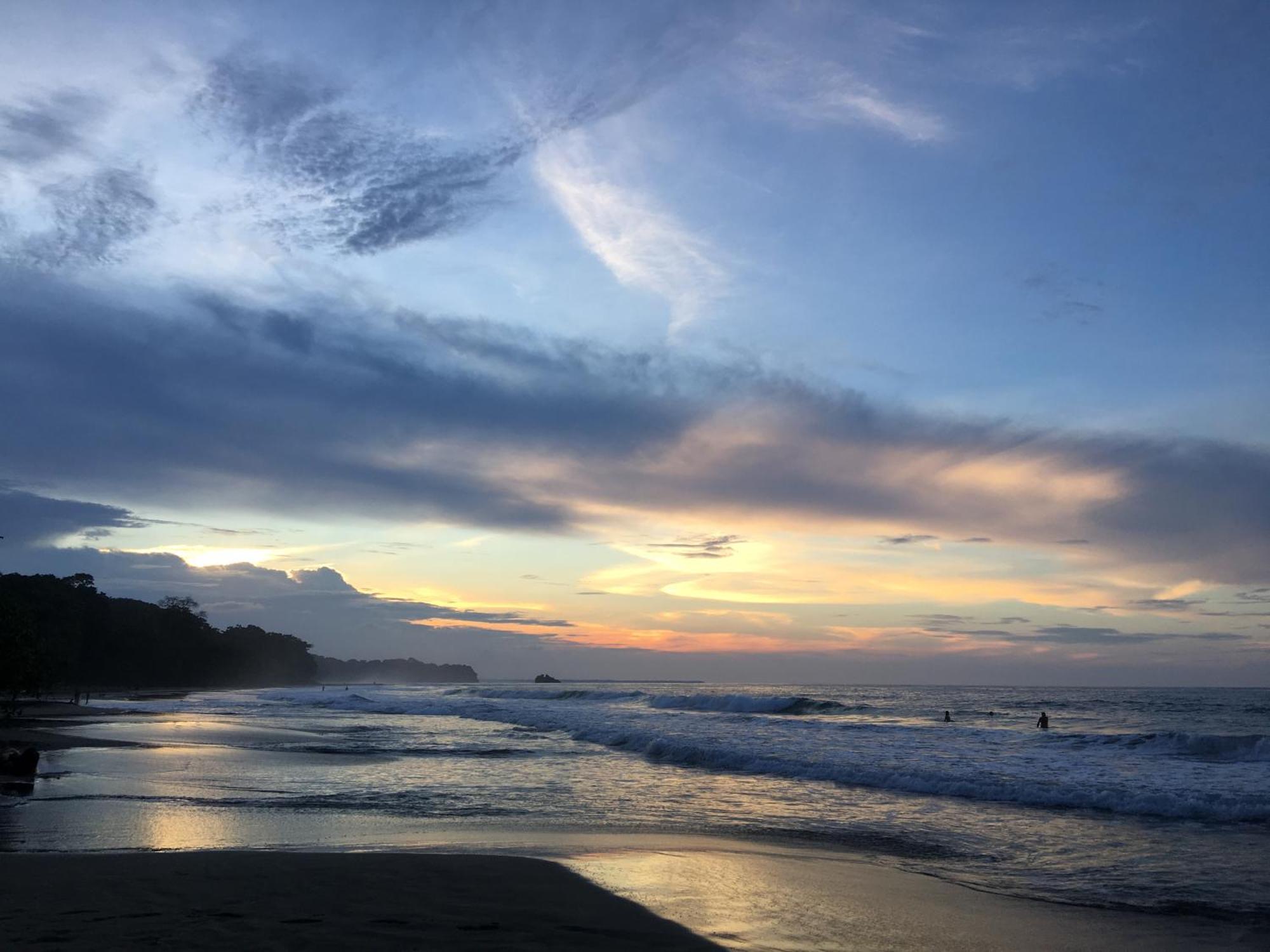 Le Cameleon Boutique Hotel Puerto Viejo de Talamanca Zewnętrze zdjęcie