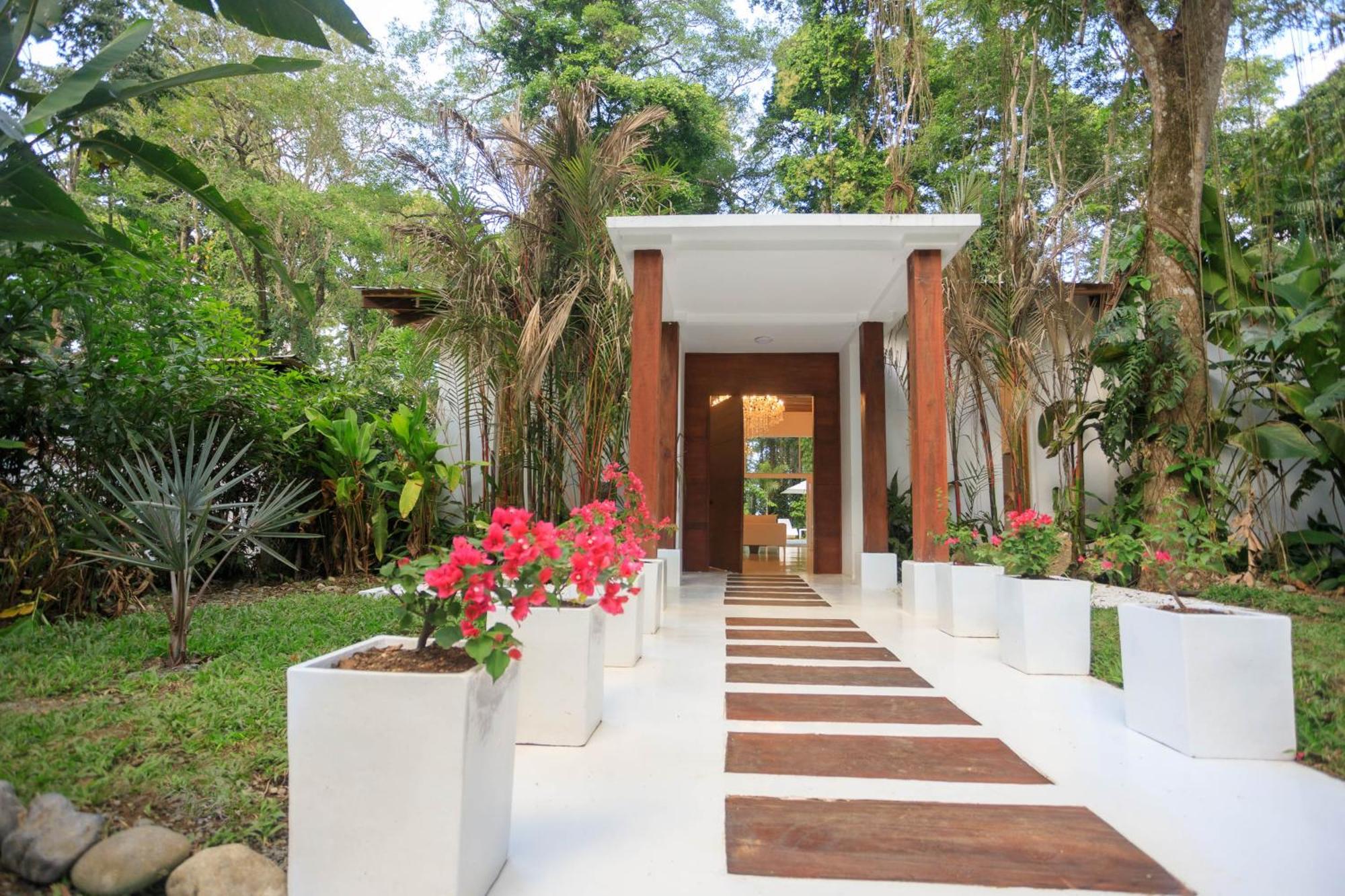 Le Cameleon Boutique Hotel Puerto Viejo de Talamanca Zewnętrze zdjęcie